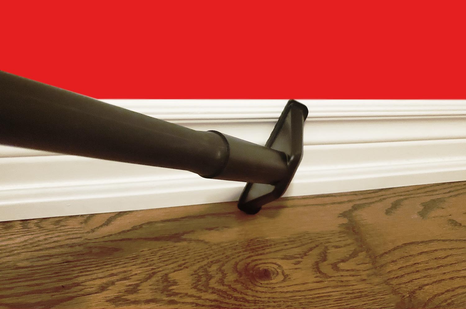 Cleaning Baseboard using Vacuum
